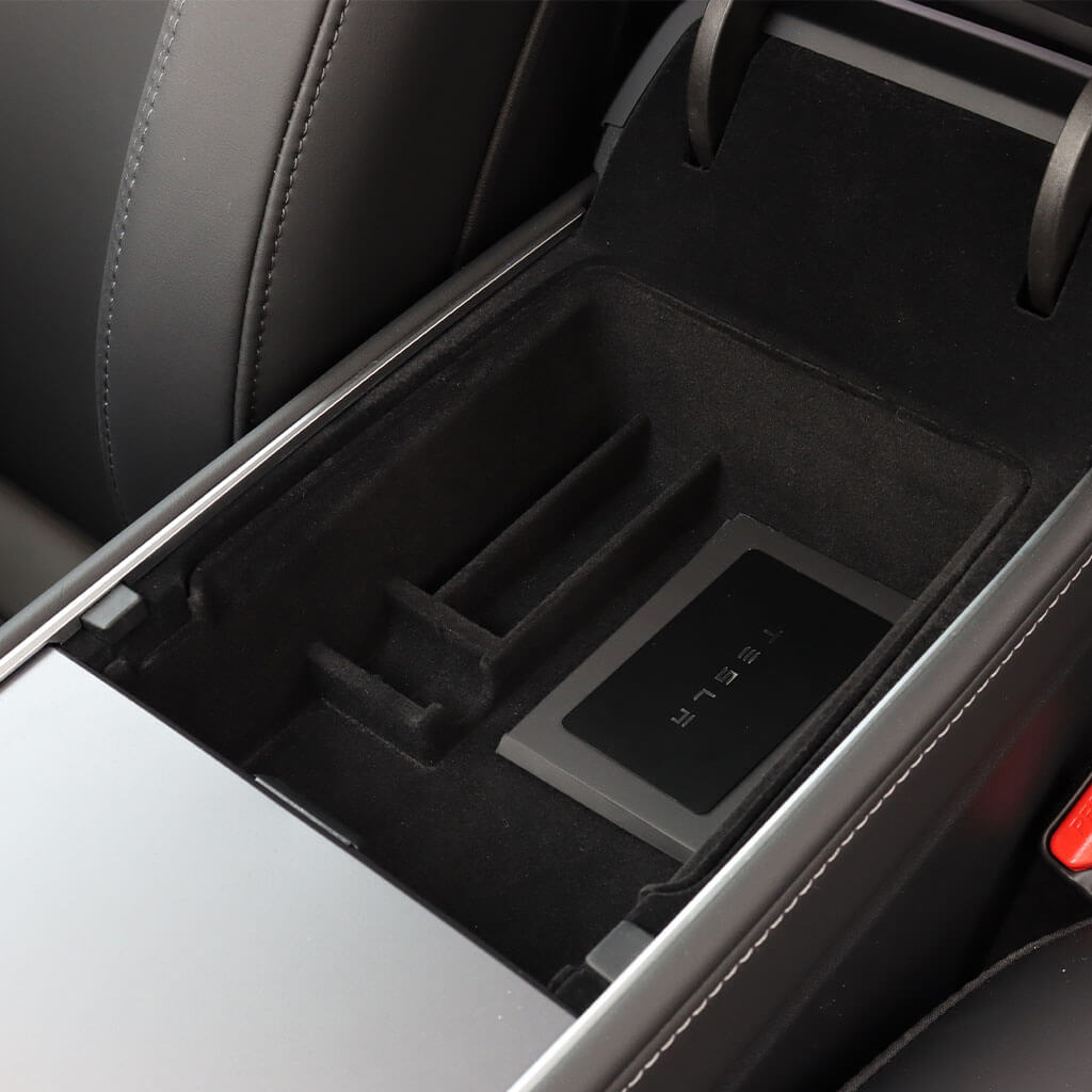 Tesla-Console-Organizer-for-Armrest-Box